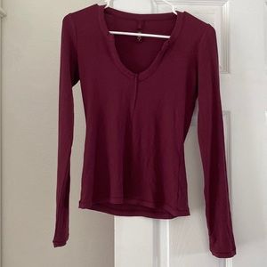 Brand new skims top. Only worn once!!